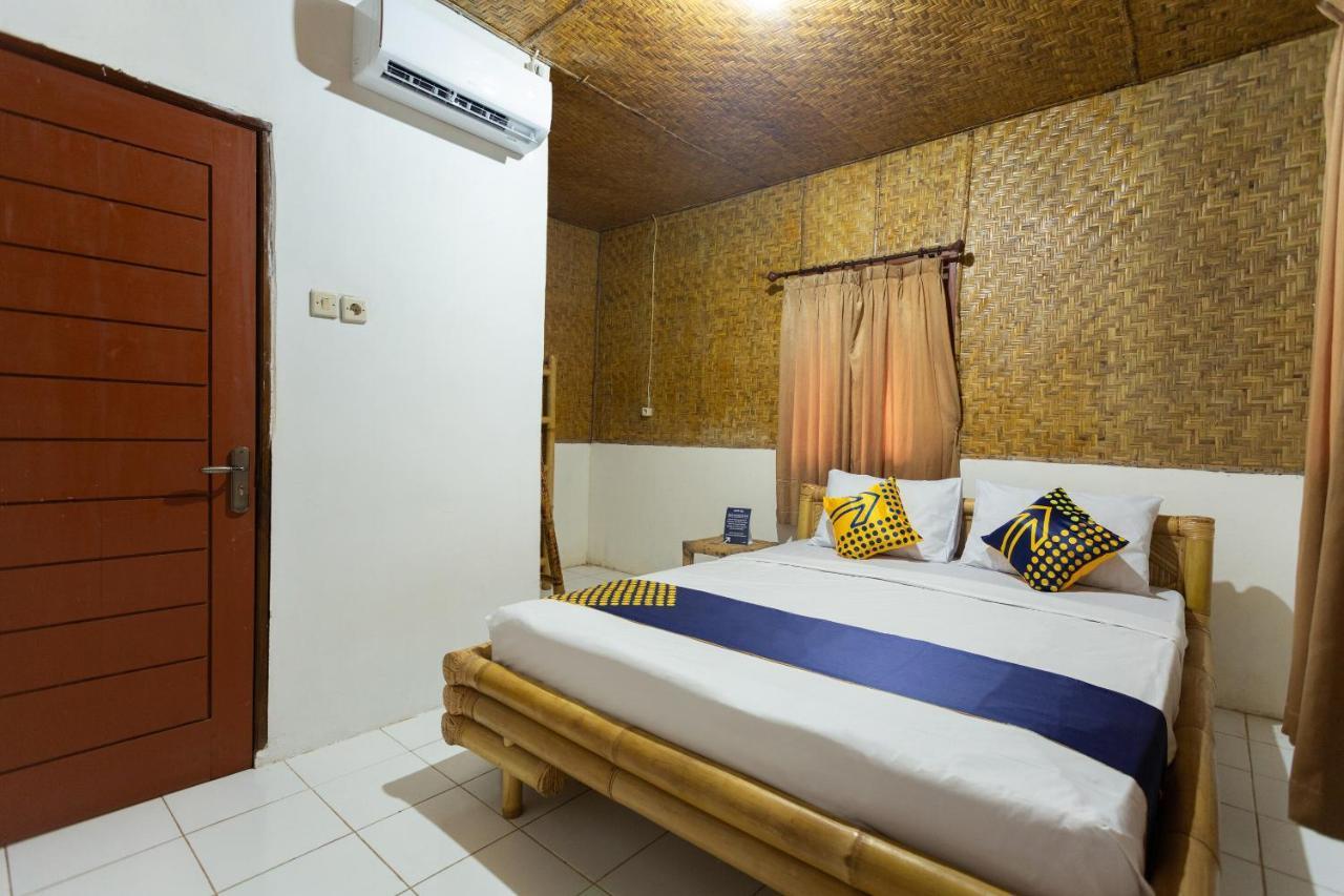 SPOT ON 1879 Lendang Homestay Mangsit Extérieur photo