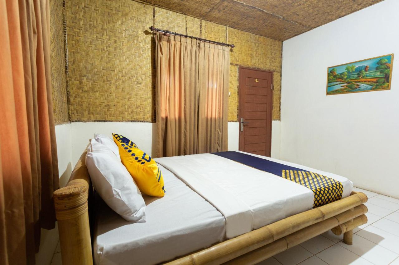 SPOT ON 1879 Lendang Homestay Mangsit Extérieur photo
