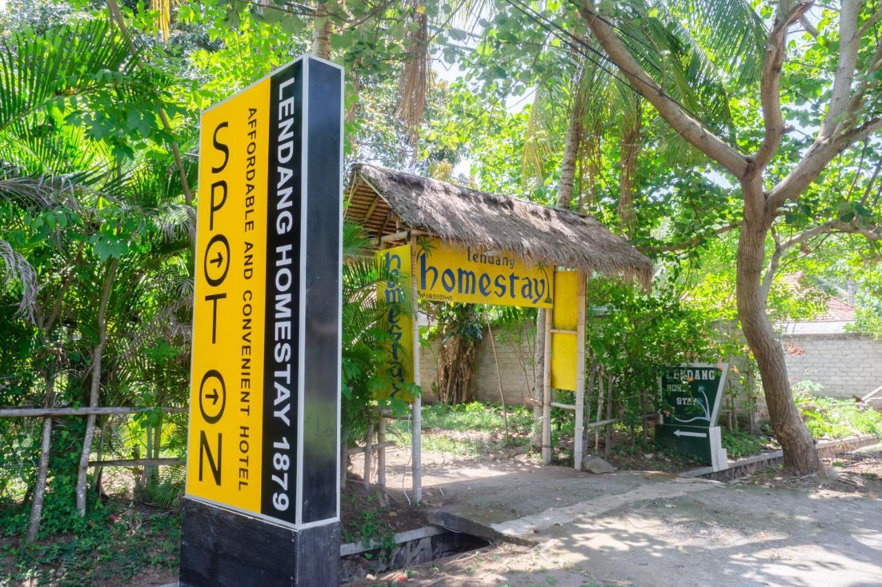 SPOT ON 1879 Lendang Homestay Mangsit Extérieur photo
