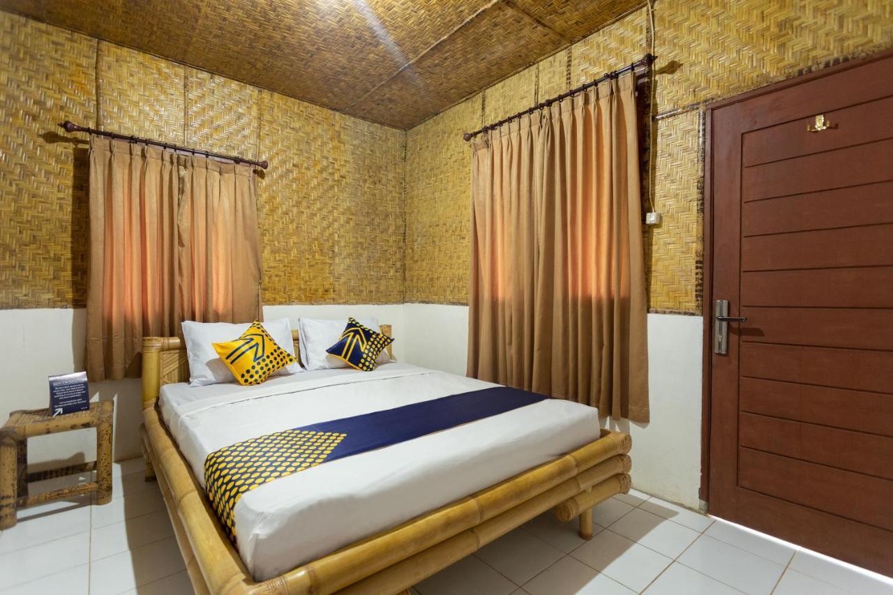 SPOT ON 1879 Lendang Homestay Mangsit Extérieur photo