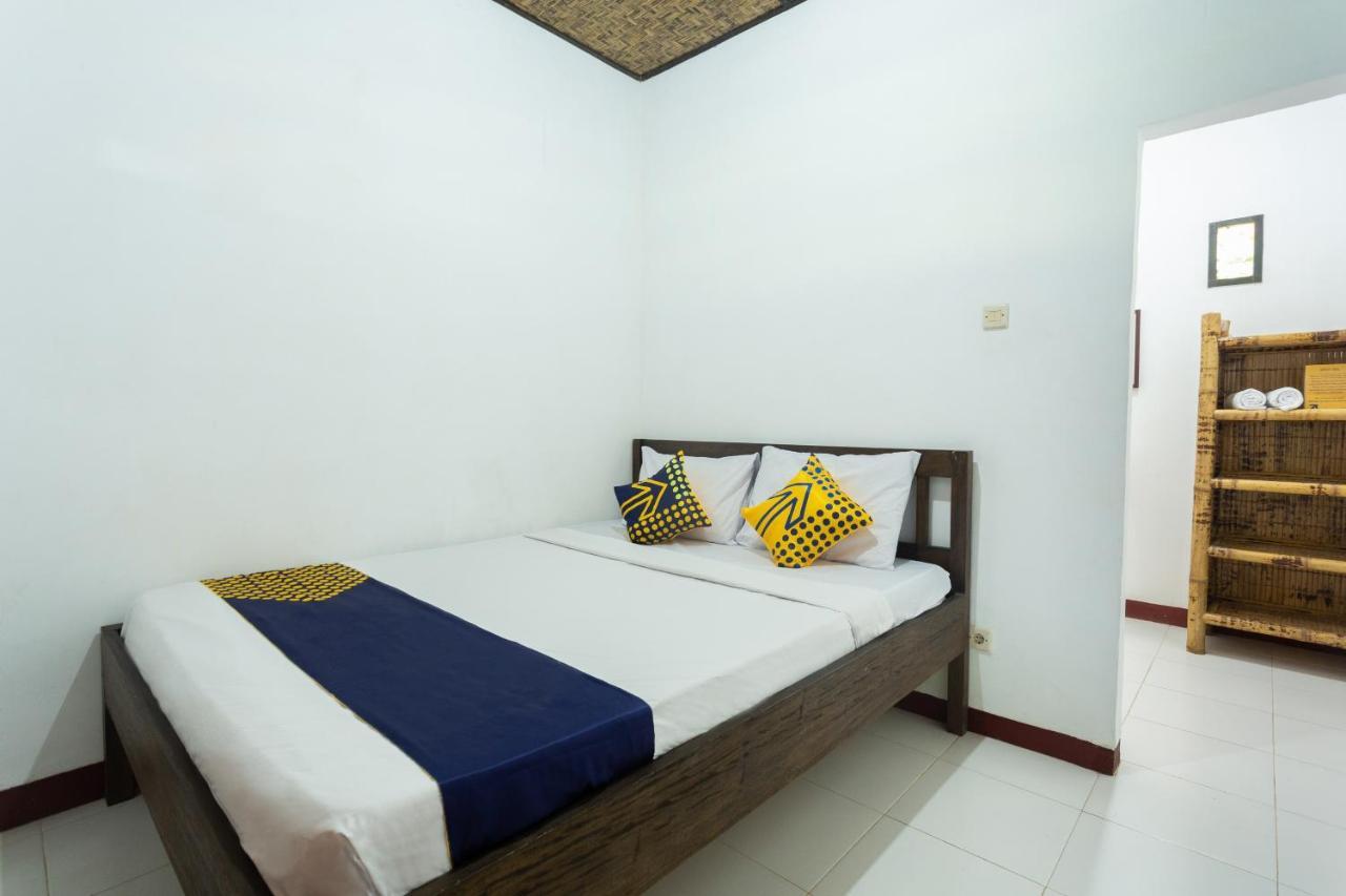 SPOT ON 1879 Lendang Homestay Mangsit Extérieur photo